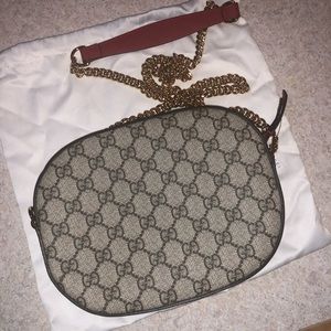 Meet your Posher, Brenda